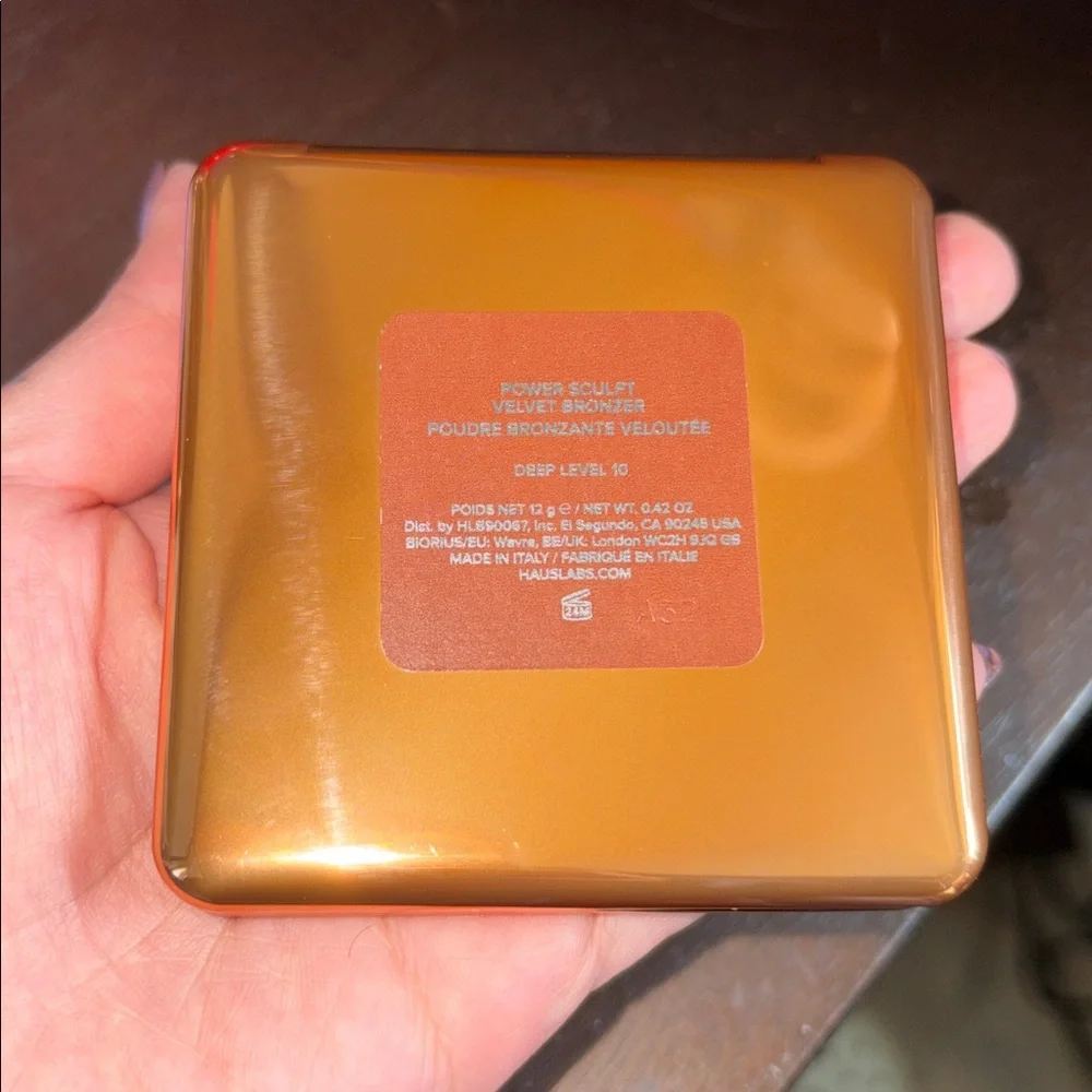 Haus Labs By Lady Gaga Power Sculpt Velvet Bronzer - Deep 10